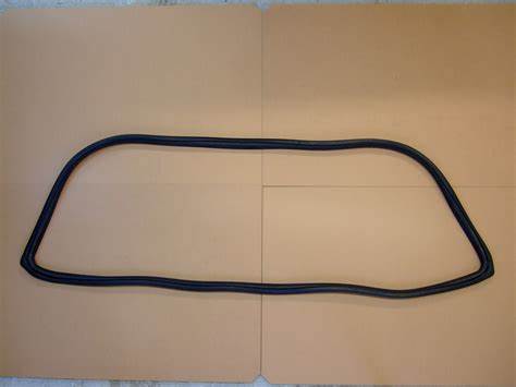 thumbnail image 2 of Hosequip Ford Capri Mk2 Mk3 Boot Rubber Tailgate Seal - 1974 To 1988 (HQ850#21) 2 of 6